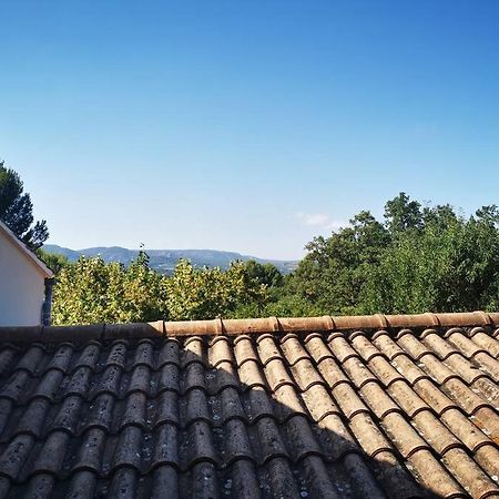 Entre Ventoux Et Luberon, Appartement Dans Maison. Malemort-du-Comtat Exteriör bild