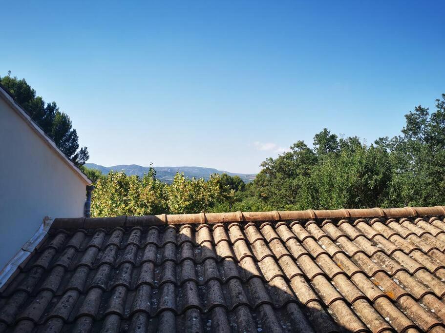Entre Ventoux Et Luberon, Appartement Dans Maison. Malemort-du-Comtat Exteriör bild