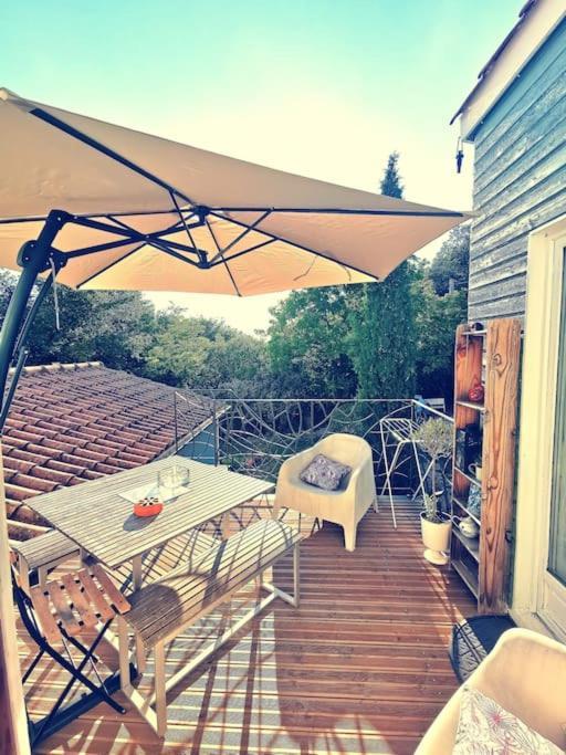 Entre Ventoux Et Luberon, Appartement Dans Maison. Malemort-du-Comtat Exteriör bild